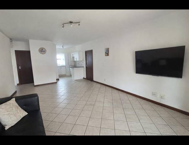 2 BEDROOM PROPERTY TO RENT IN HONEYDEW GROVE